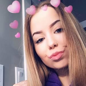 Meet your Posher, Kendall lynn